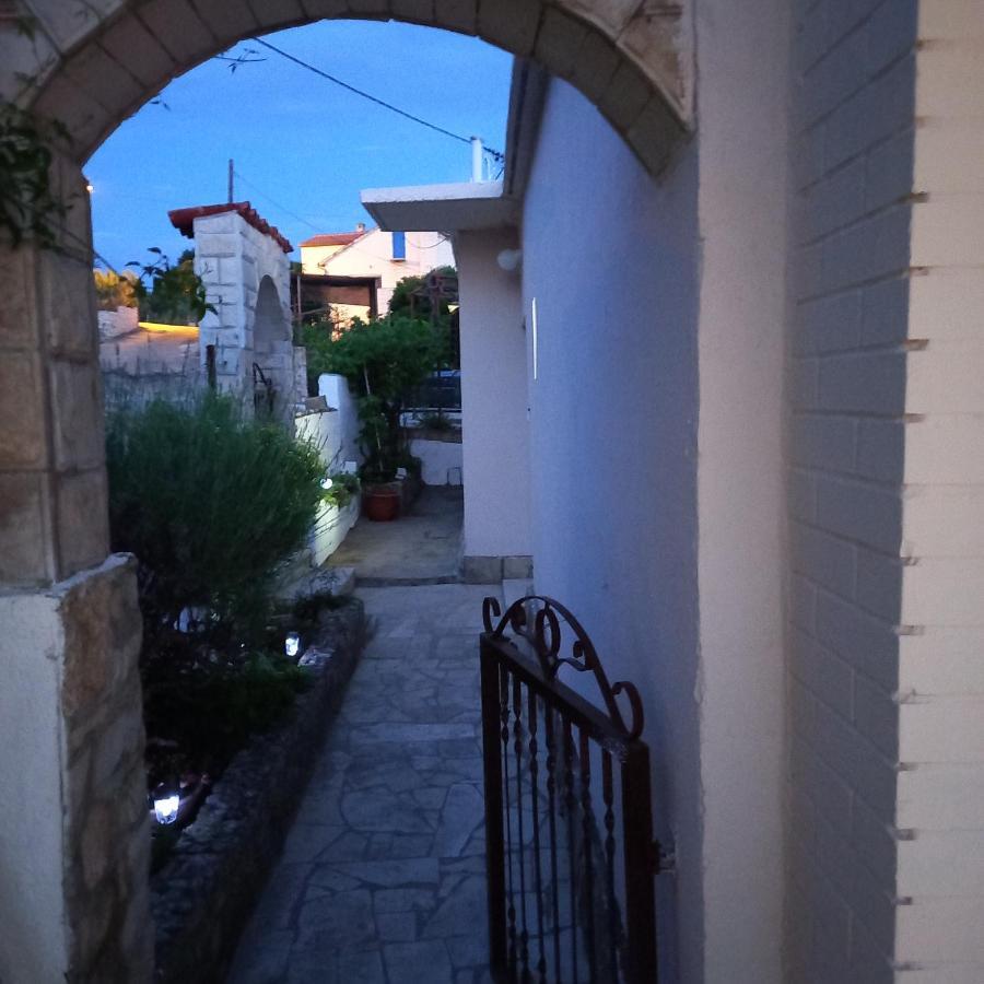 Kuca Za Odmor Skalina - Sea View Villa Splitska Eksteriør billede